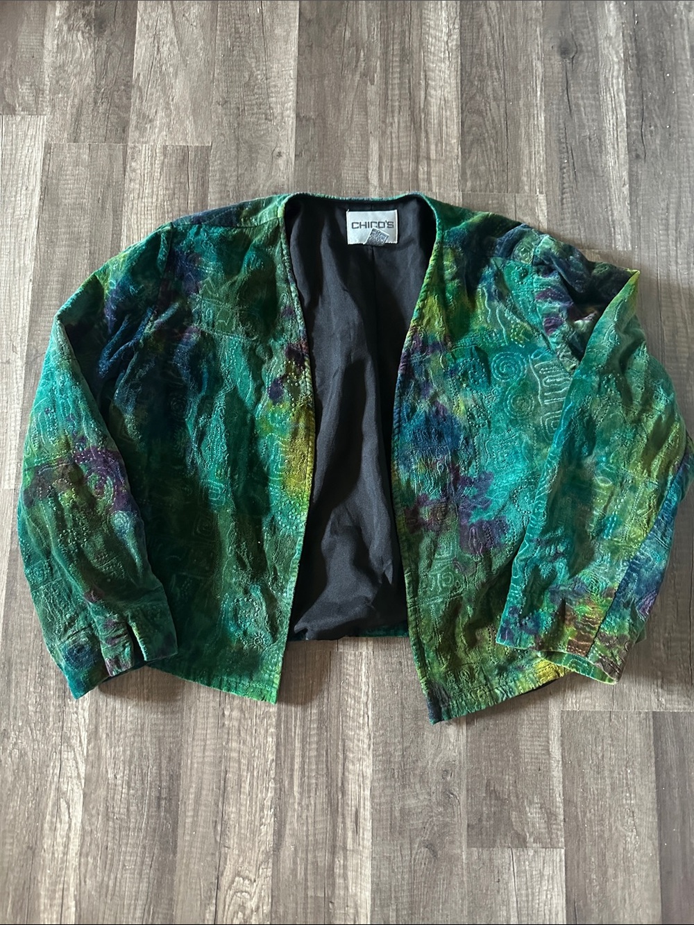 Women’s Chico’s Multicolor Short Blazer in size 2
